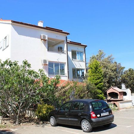 Apartment Zea Novalja Luaran gambar